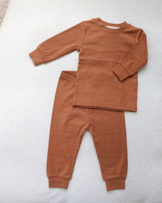 Remy - Organic Ribbed Cotton Two-Piece Set (Brown)