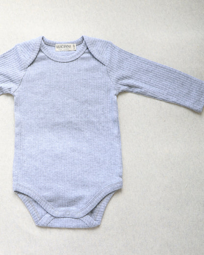 Organic Ribbed Cotton Long-Sleeved Bodysuit (Light Grey)